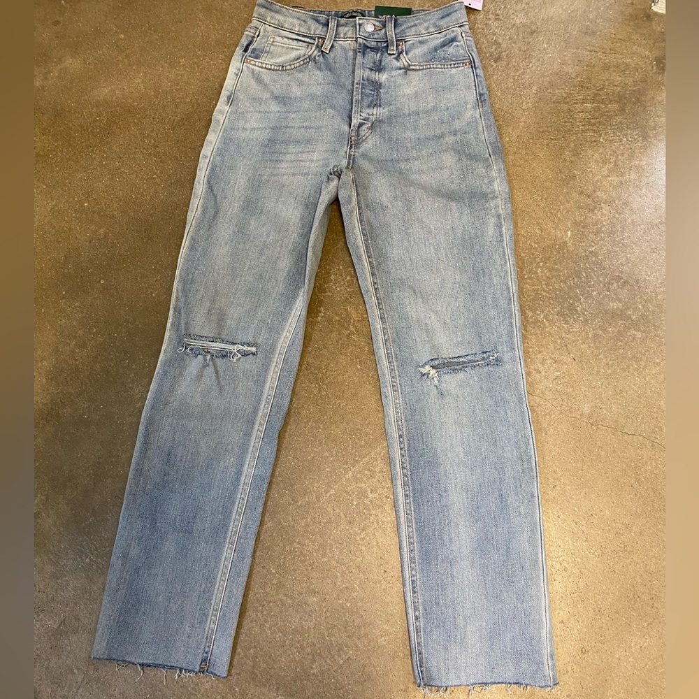 High rise! Wild Fable light wash, straight leg ripped jeans